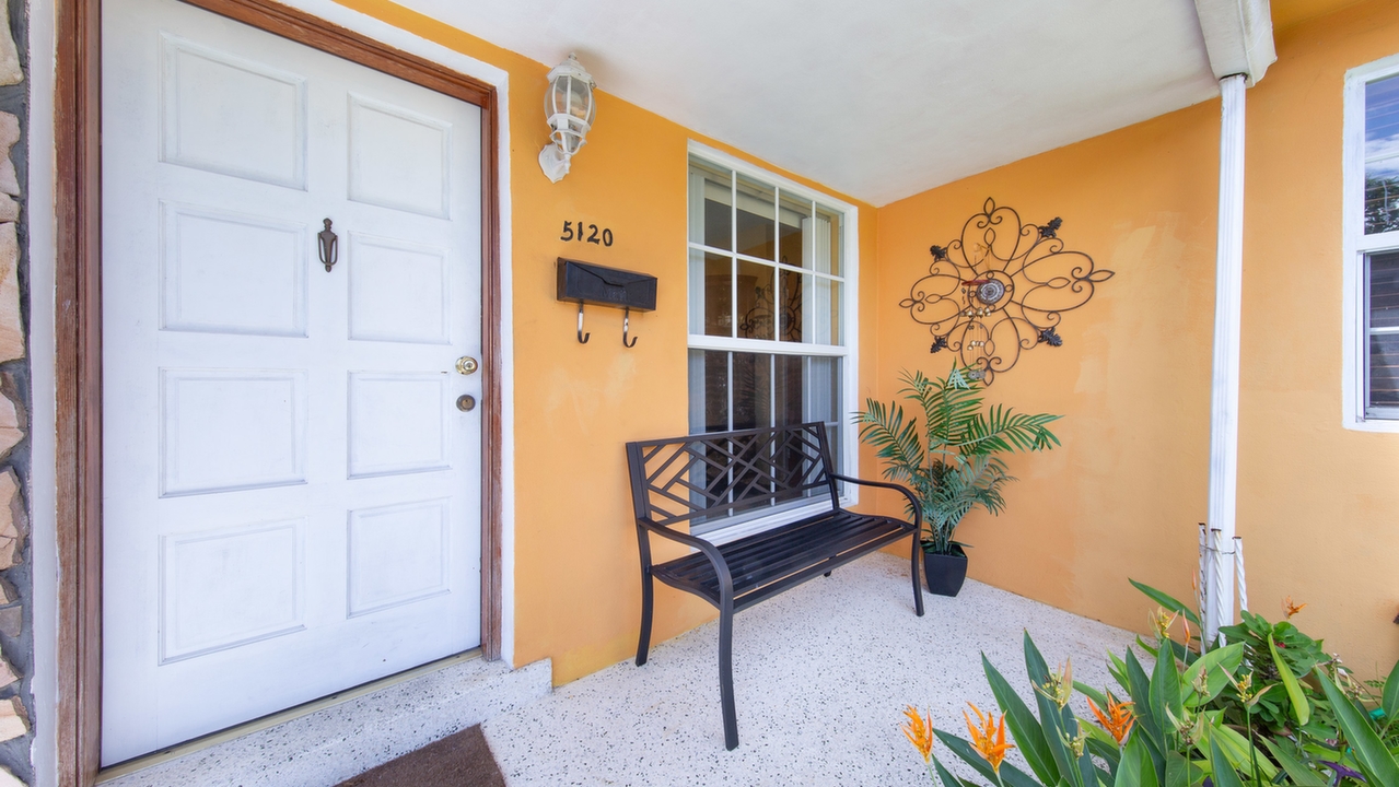 5120-NW-4th-St-01