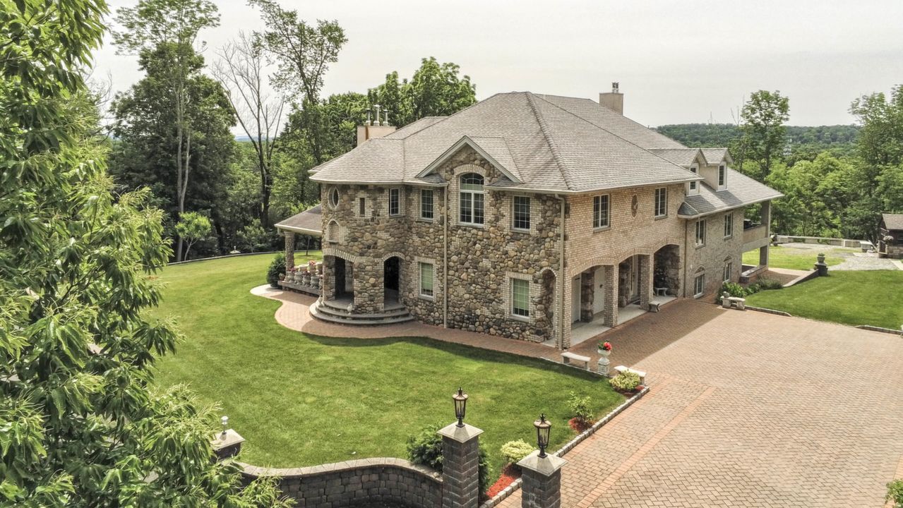 Aerial View Front_2