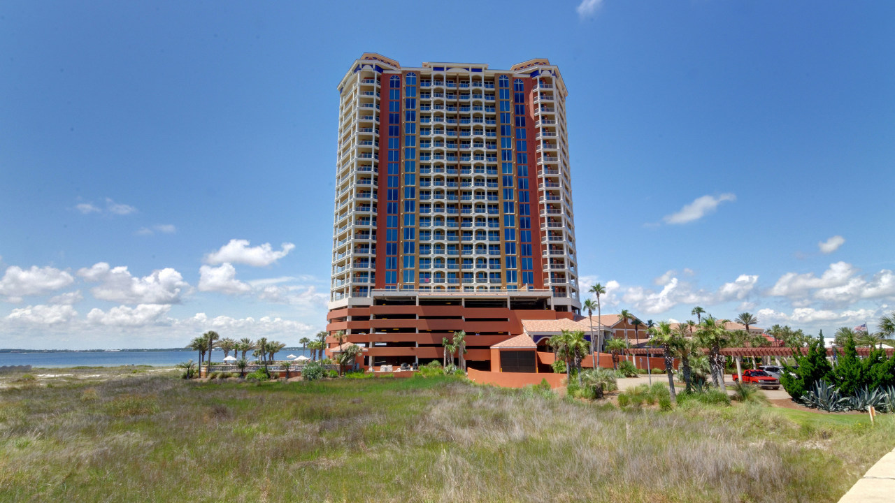 01_Front_01