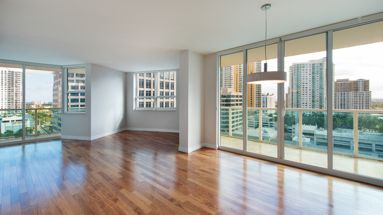 350-Las-Olas-Place-#1730-01