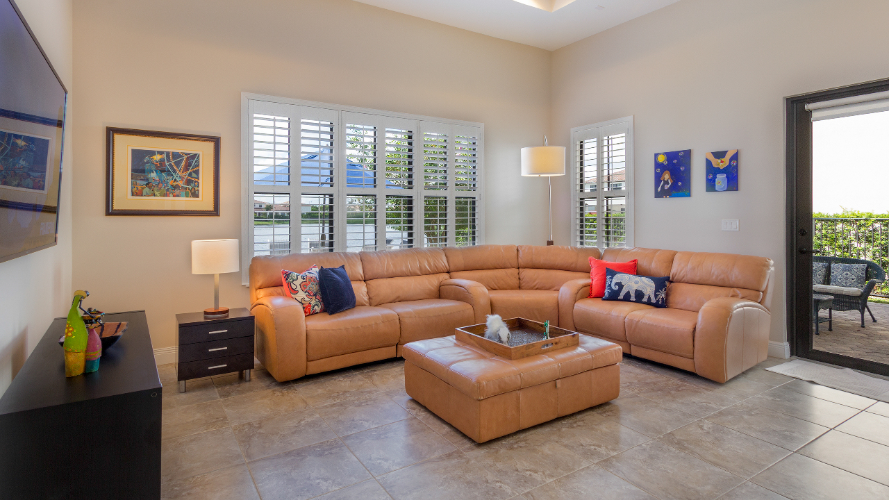 2880-NW-82nd-Way-05