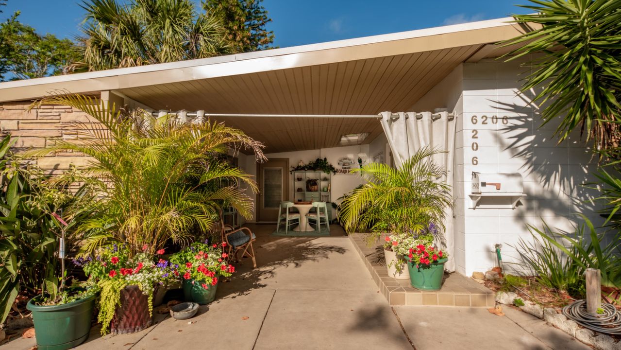 6206 Columbia Dr., Bradenton, FL, 34207 Scene 2