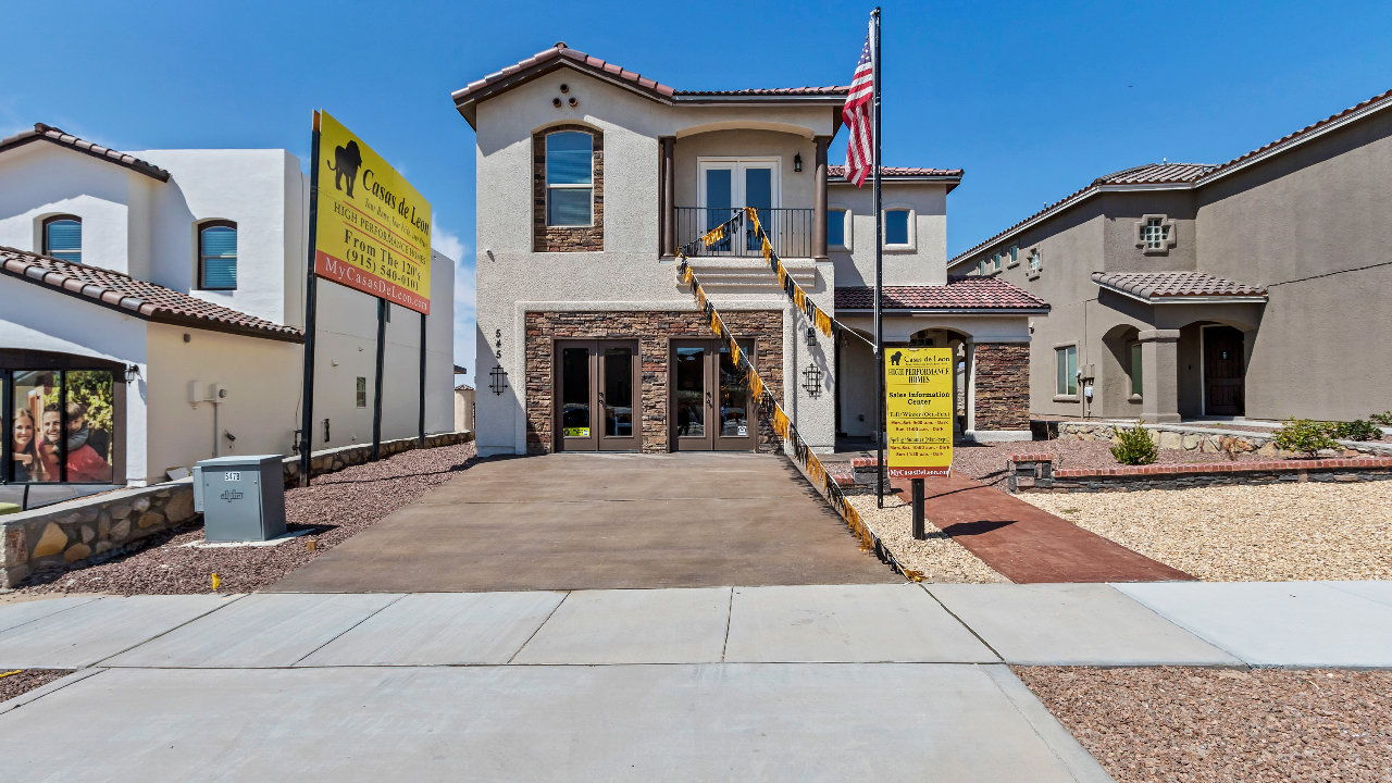 545 Lanner St, El Paso, TX, 79928 Scene 1