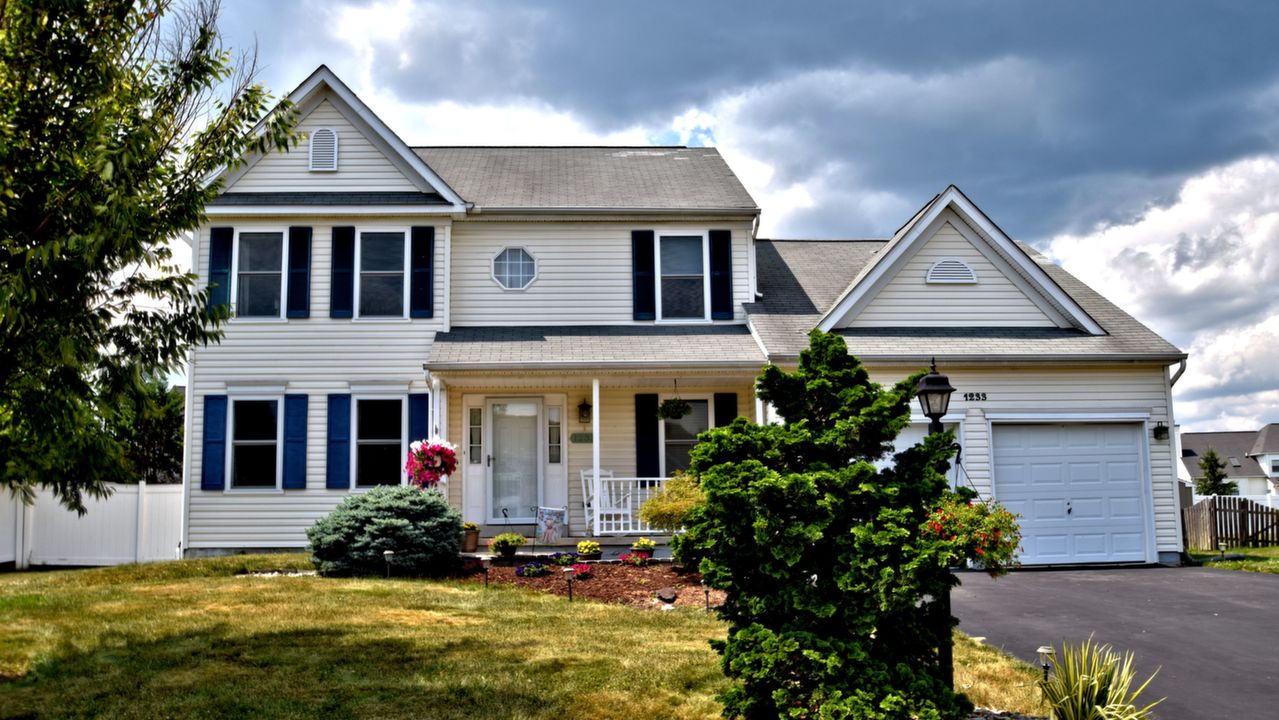 1233 Cobblestone Dr, Quakertown, PA, 18951 Scene 1