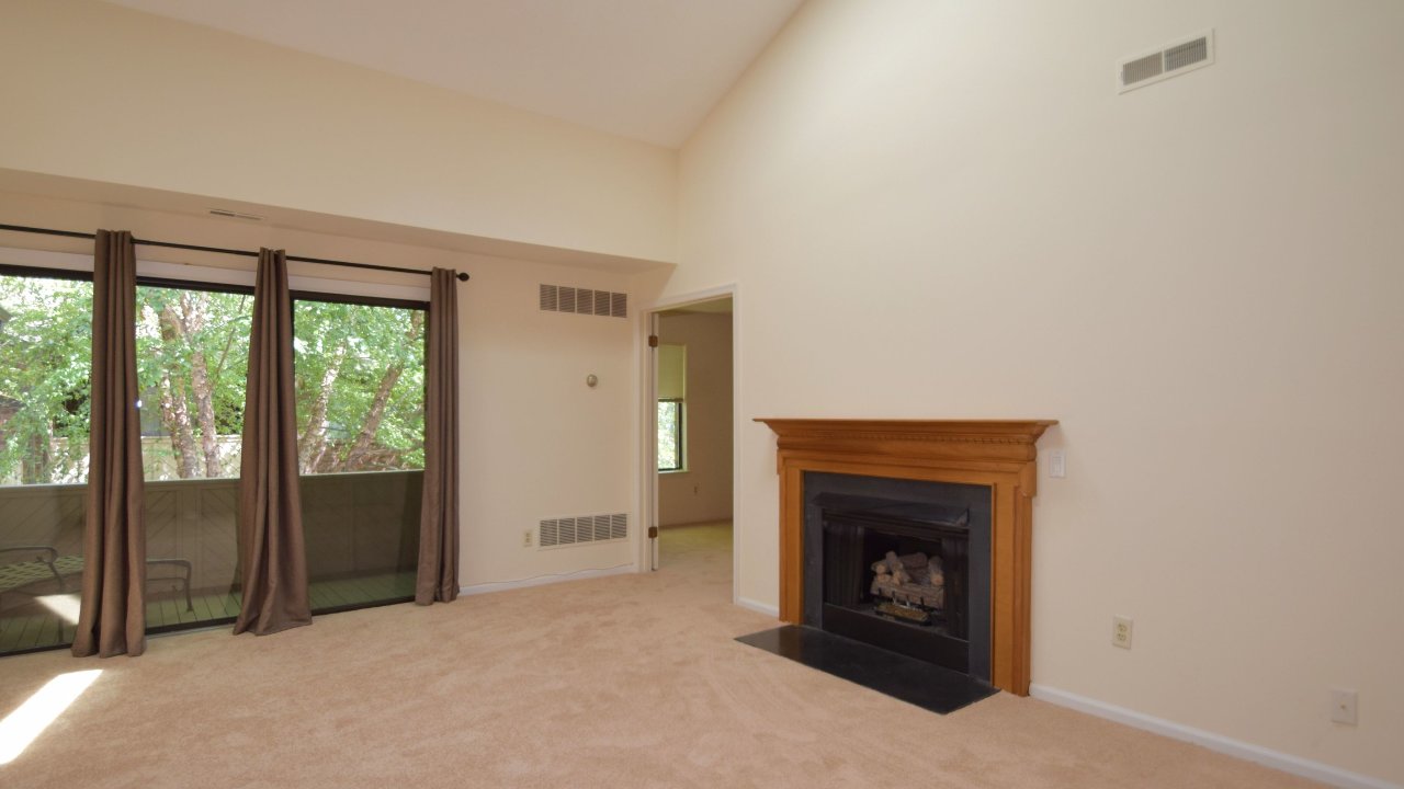 306 Mountain View Dr, Wayne, PA, 19087 Scene 2