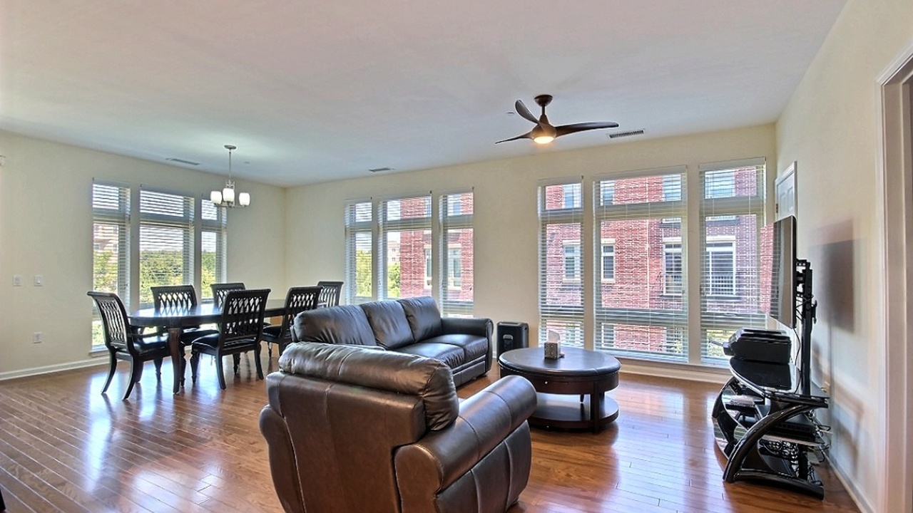 Bright Open Floor Plan