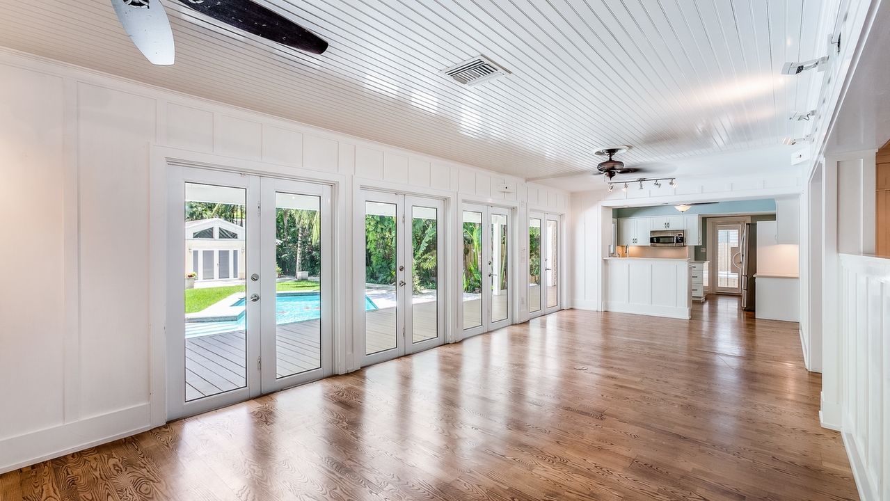 2801 Seminole St-06