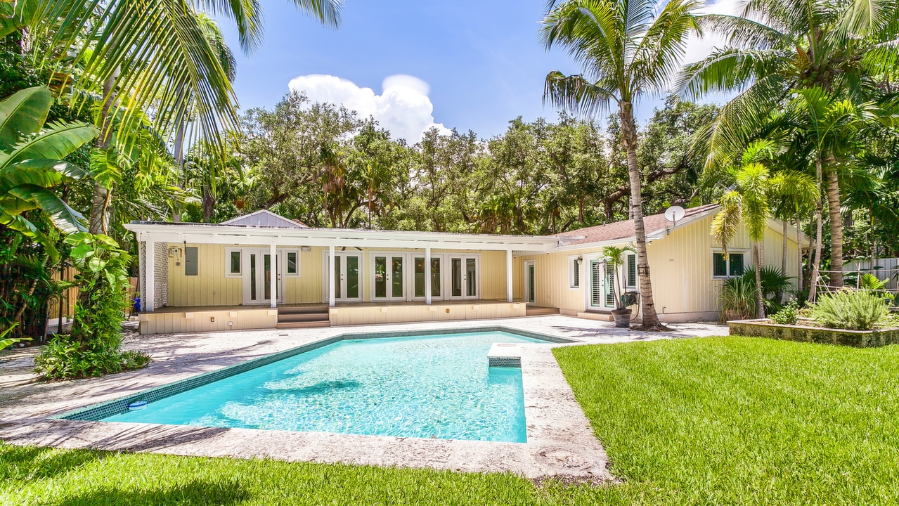 2801 Seminole St-09