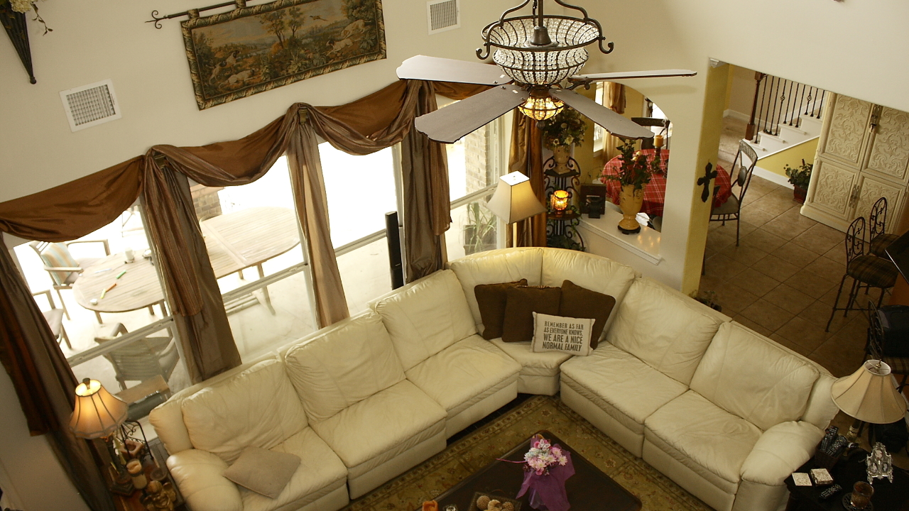 FamilyRoom_UpstairsView