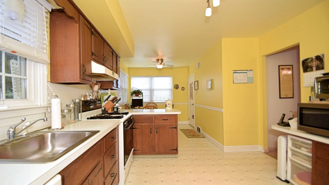 3151 Burn Brae Dr, Dresher, PA, 19025 Scene 3