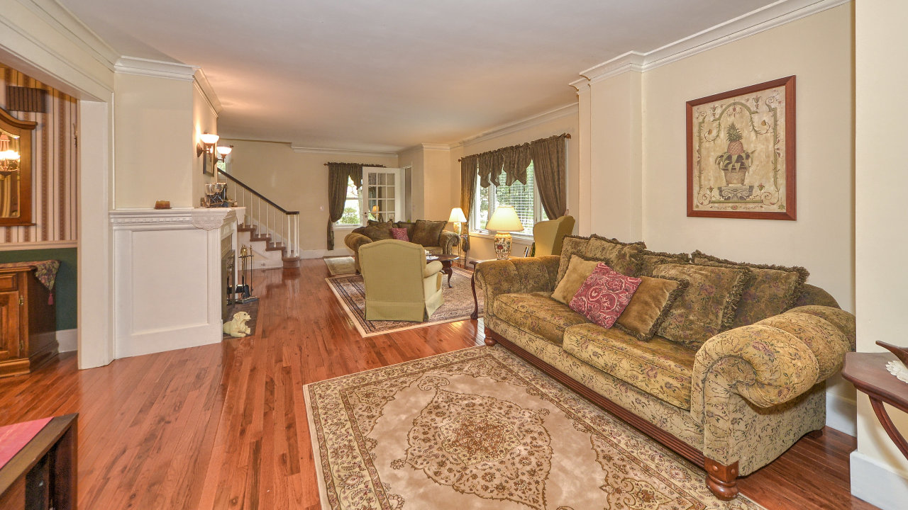 Sitting Area_Living Rm