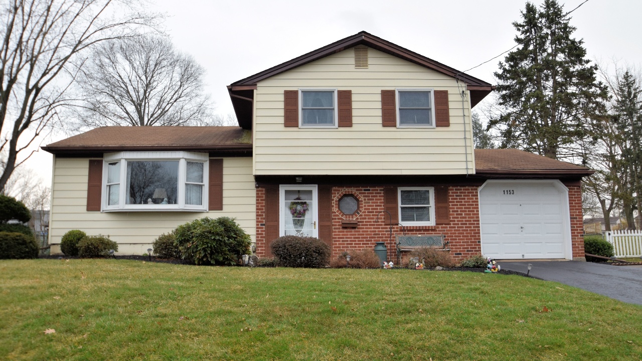 1153 Darrah Rd, Warminster, PA, 18974 Scene 1