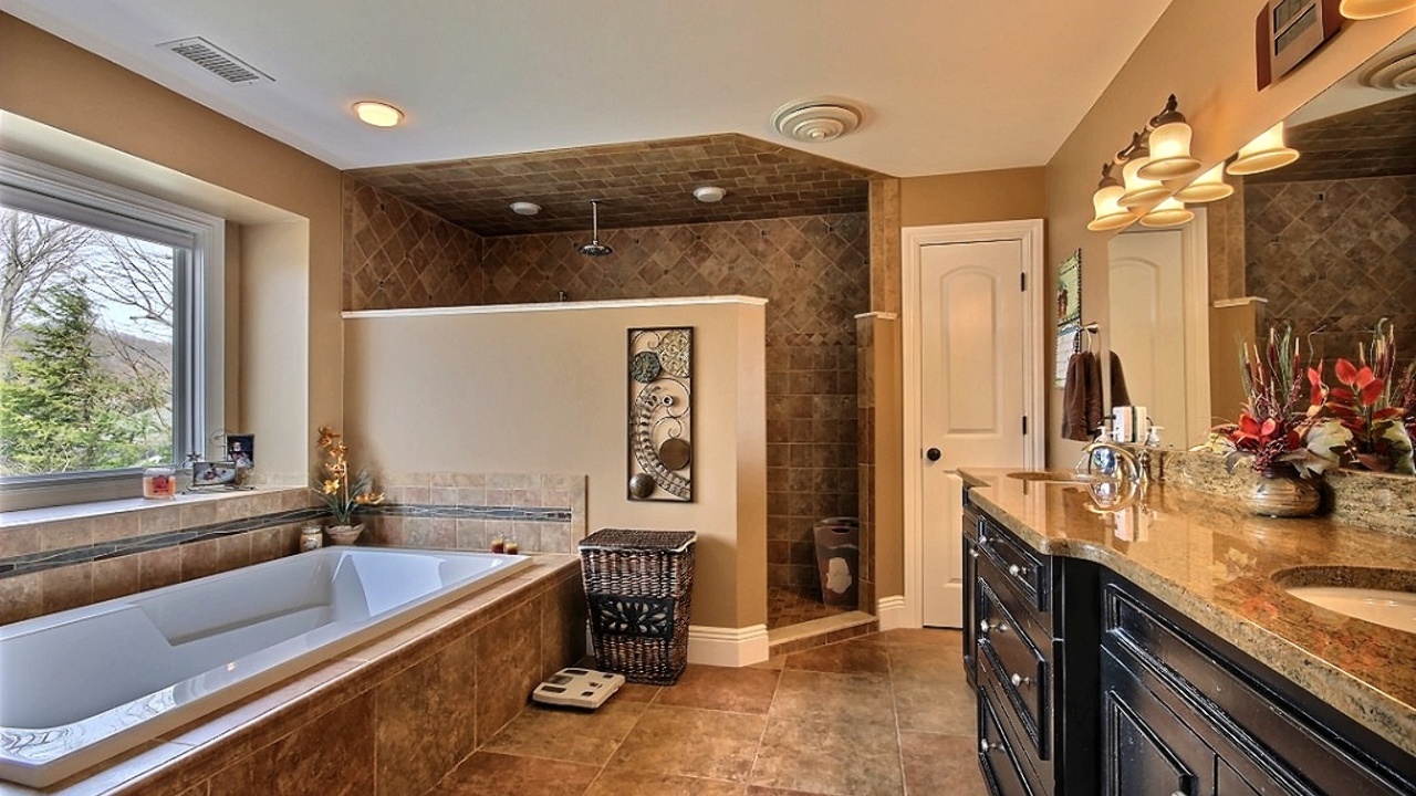 Master Bath