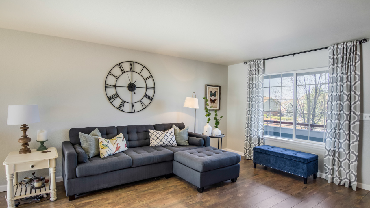 w_25th-3660-1-101-06