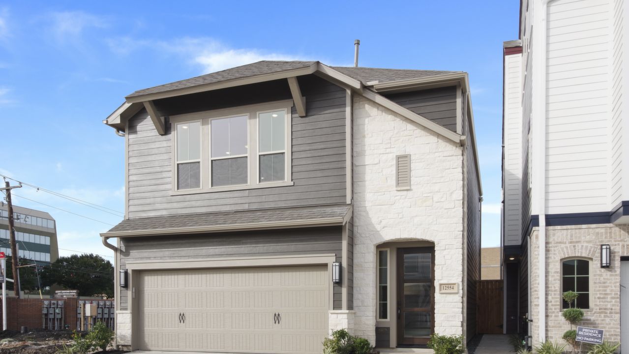 12554MalachiteWay_002