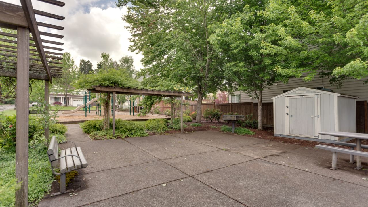 12275 SW Hollow Lane, Portland, OR, 97223 Scene 4