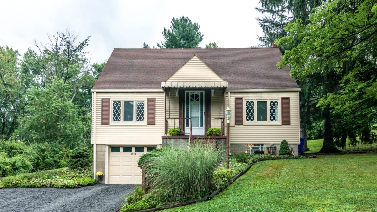 3918 Anderson Road_1