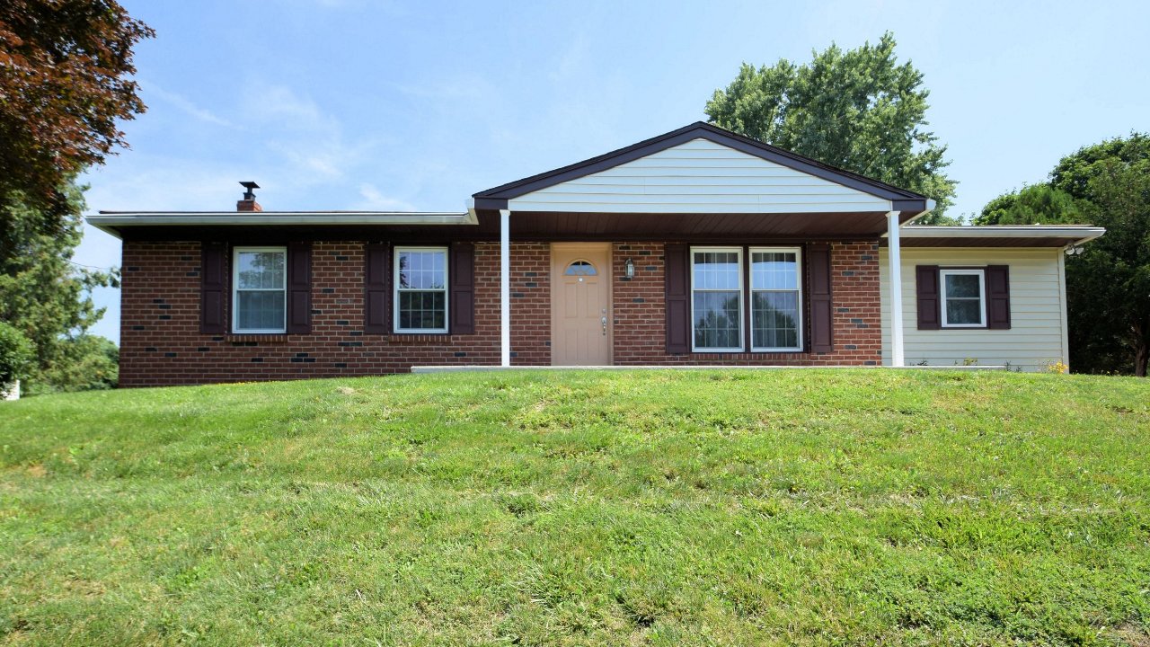 3019 Appledale Rd, Audubon, PA, 19403 Scene 1