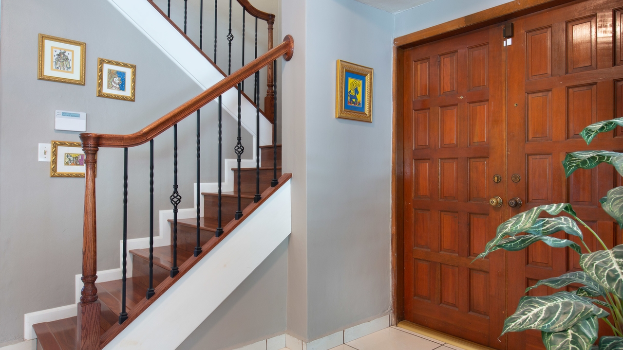2055-SW-123rd-Ct-03