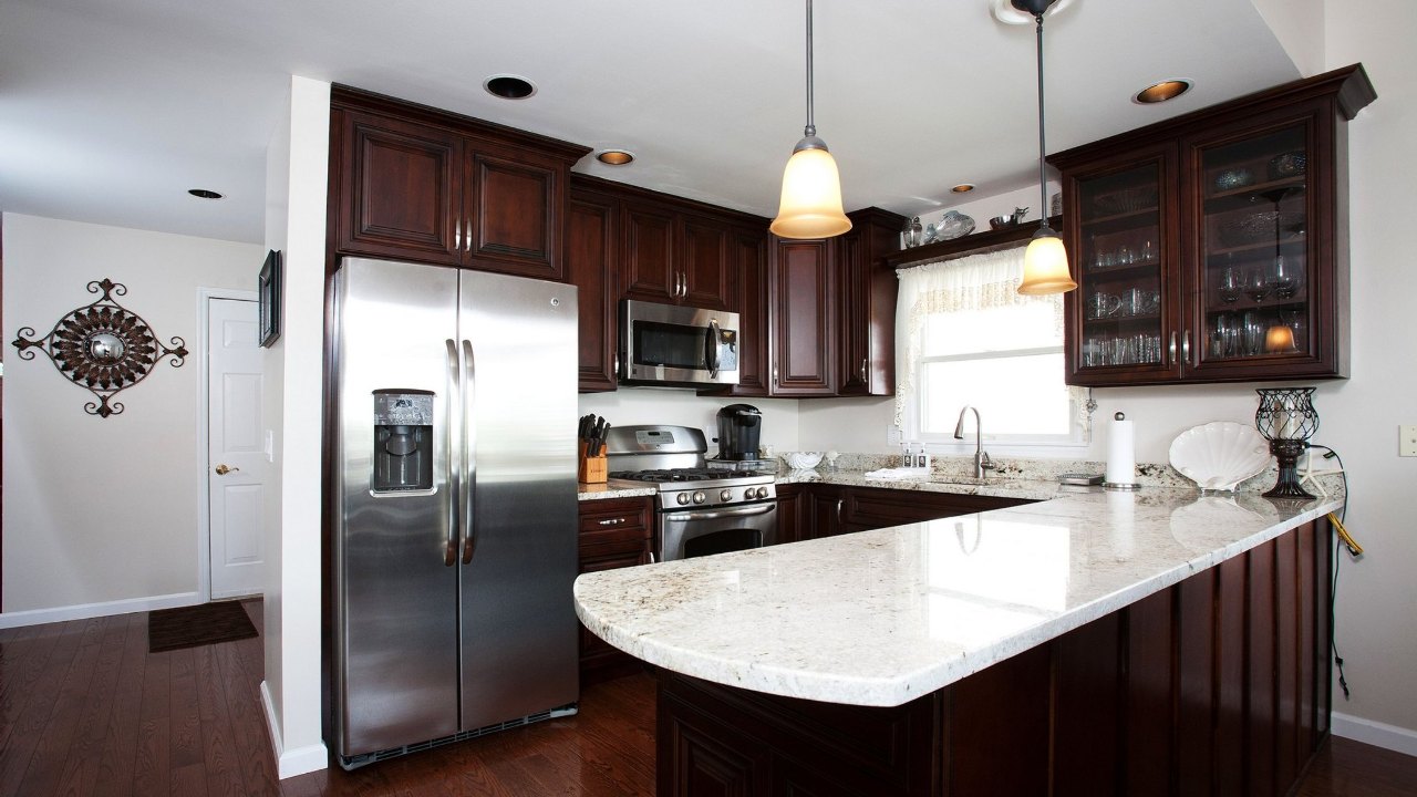 259 Gordon Place, Freeport, NY, 11520 Scene 2