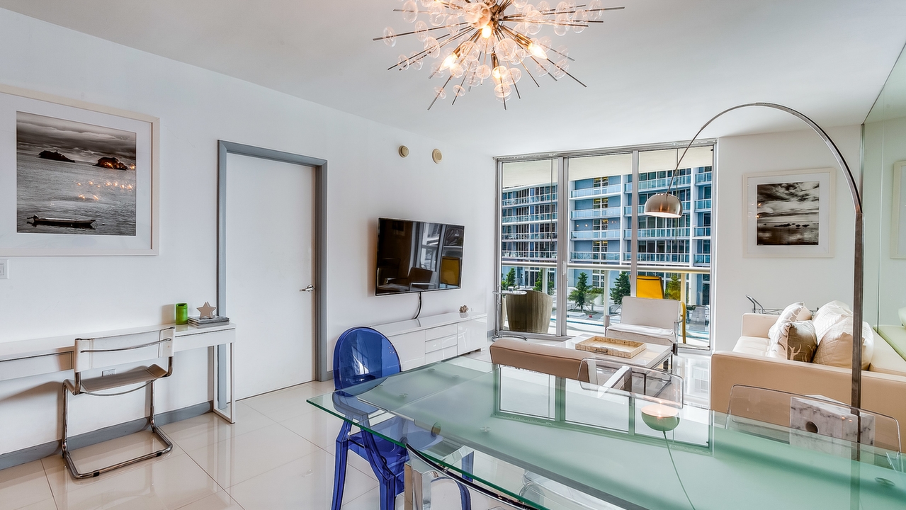 Icon-Brickell-#1611-03