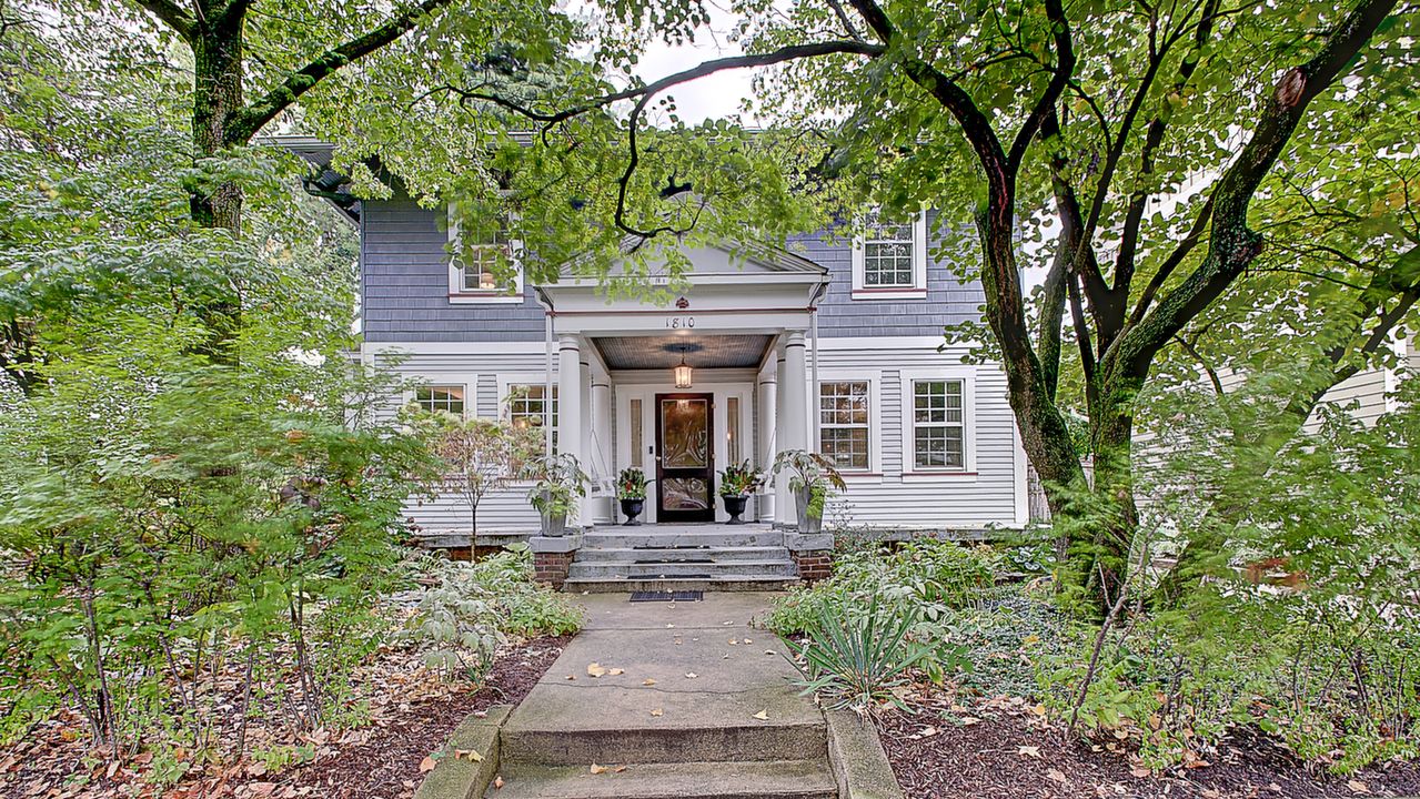 Front Exterior View 2