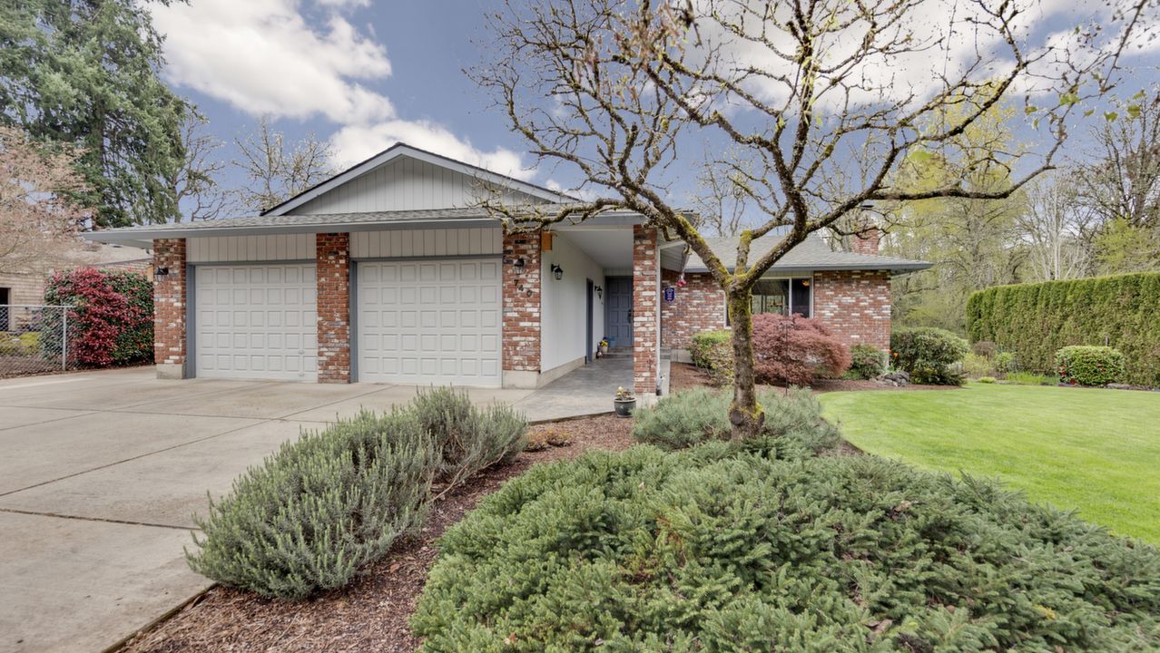 740 NE 34th Pl, Canby, OR, 97013 Scene 3