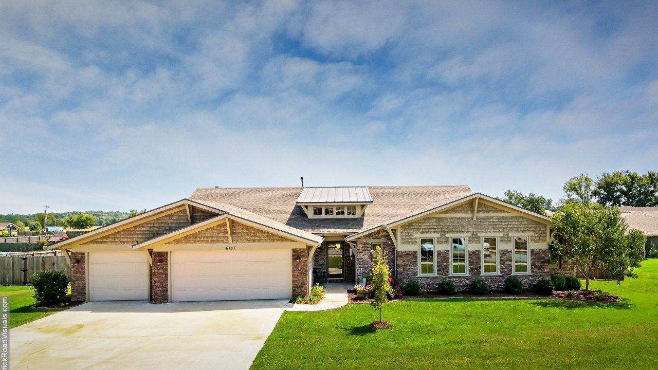 6107 SW Osage Street, Bentonville, AR, 72712 Scene 1