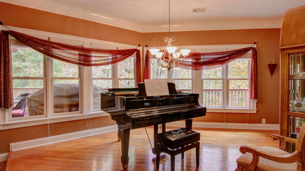 Dining -Sitting Area