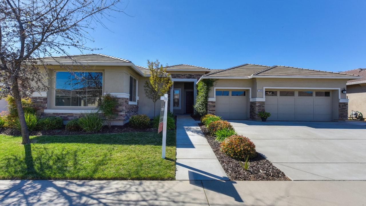 12460 Kibbie Lake Way, Rancho Cordova, CA, 95742 Scene 1