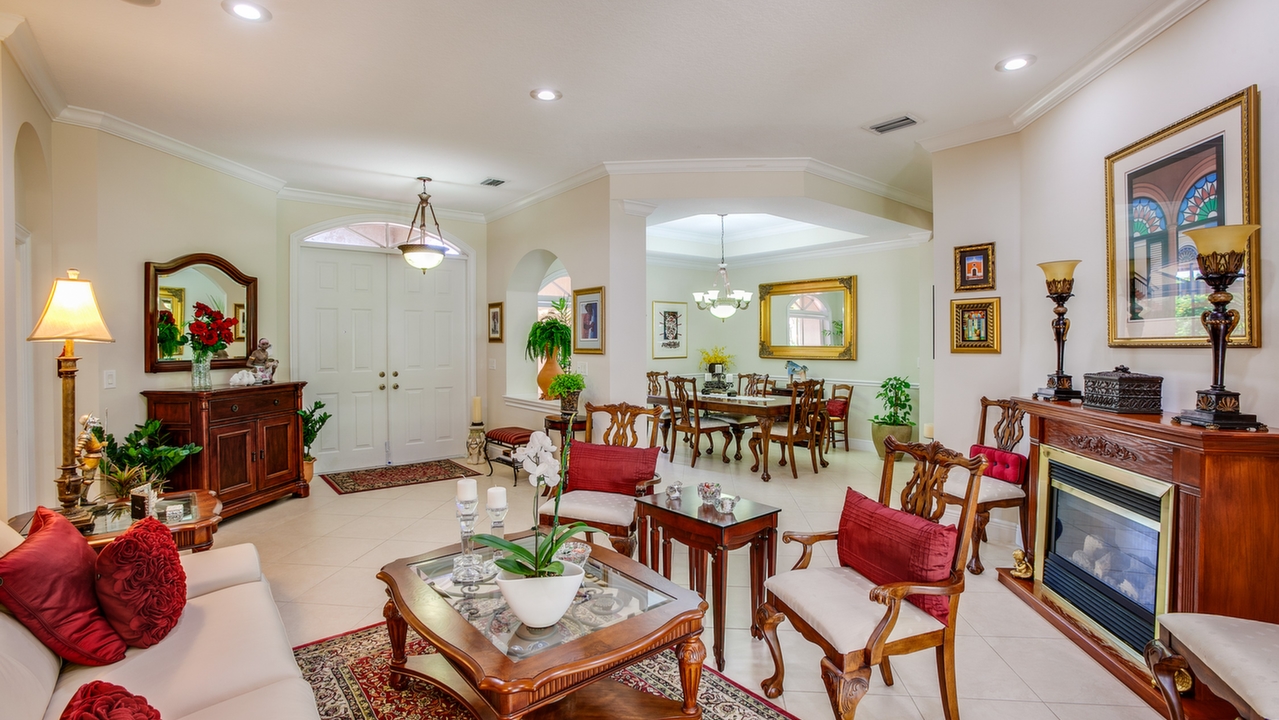 8301-SW-193rd-St-04