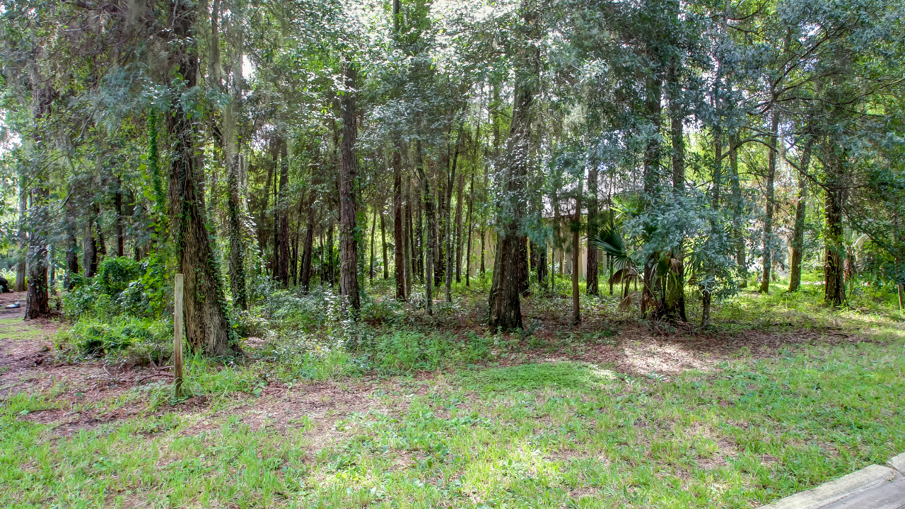 95310 Mackinas Circle Property