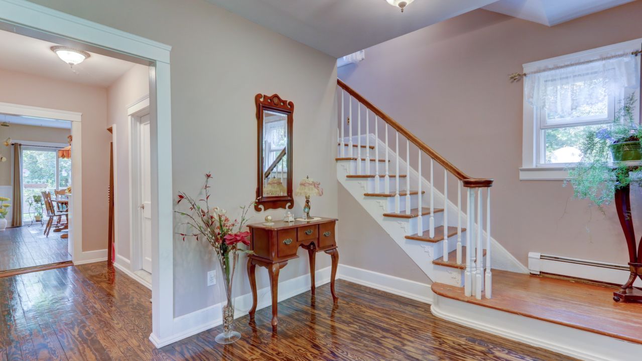 8 Midwood Ave, Nesconset, NY, 11767 Scene 3