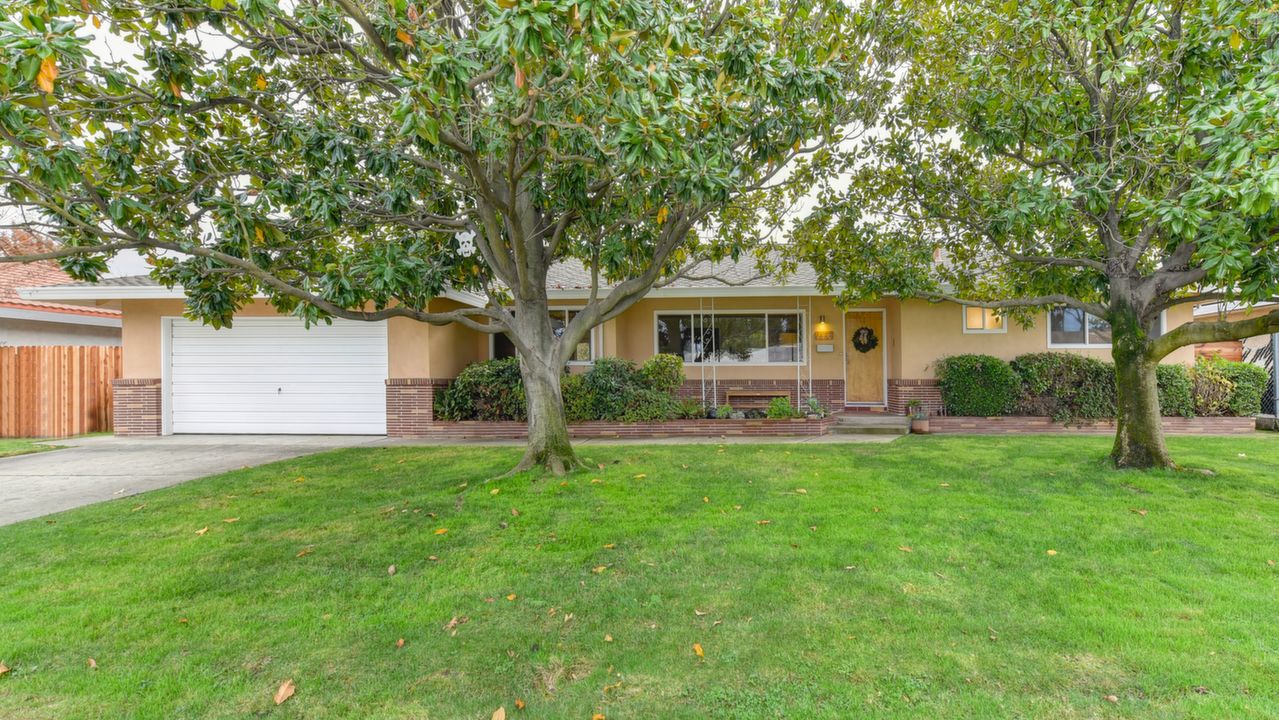 1238 Gilcrest Ave, Sacramento, CA, 95831 Scene 2