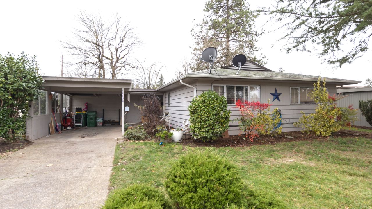 12350 SW 14th St, Beaverton, OR, 97008 Scene 2