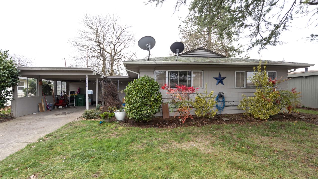 12350 SW 14th St, Beaverton, OR, 97008 Scene 3