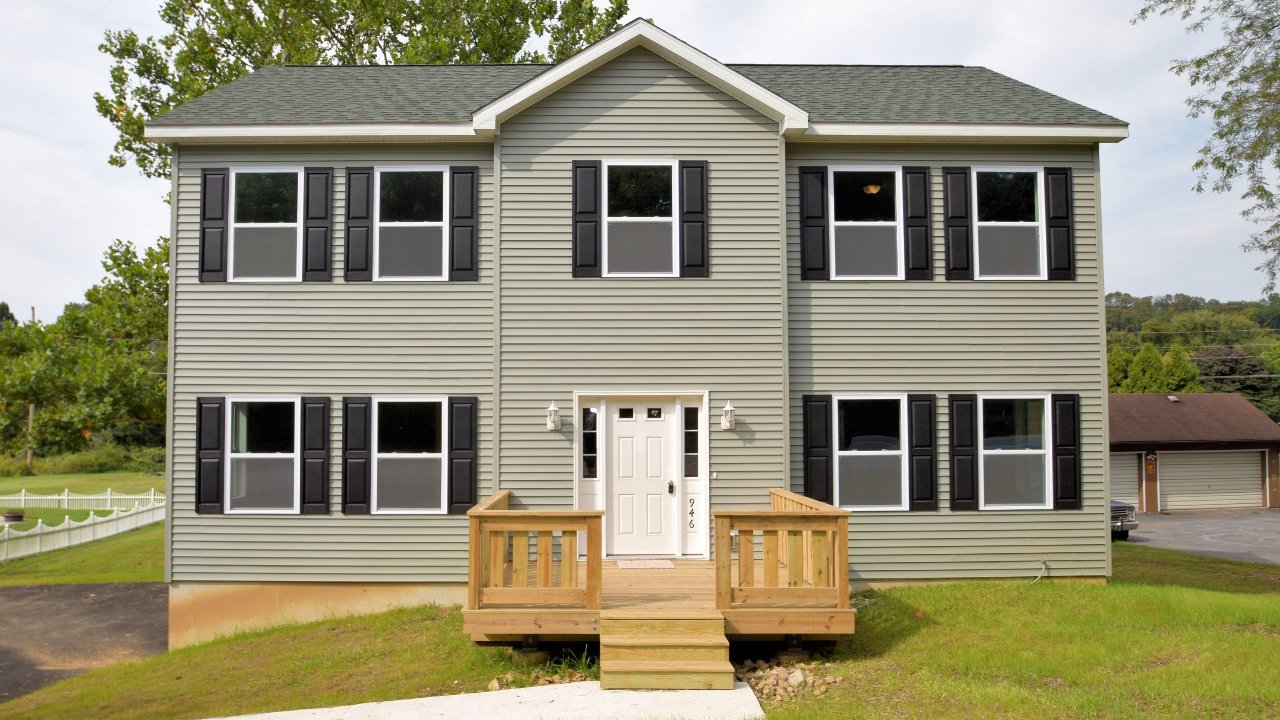 946 W Philadelphia Ave, Boyertown, PA, 19512 Scene 1