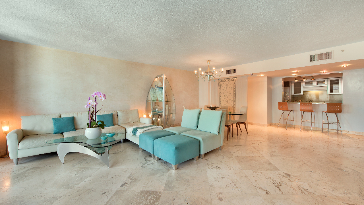 04-Living Room