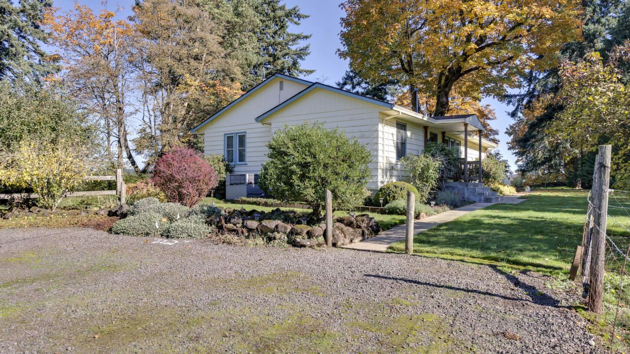 11690 S Union Hall Rd, Canby, OR, 97013 Scene 1