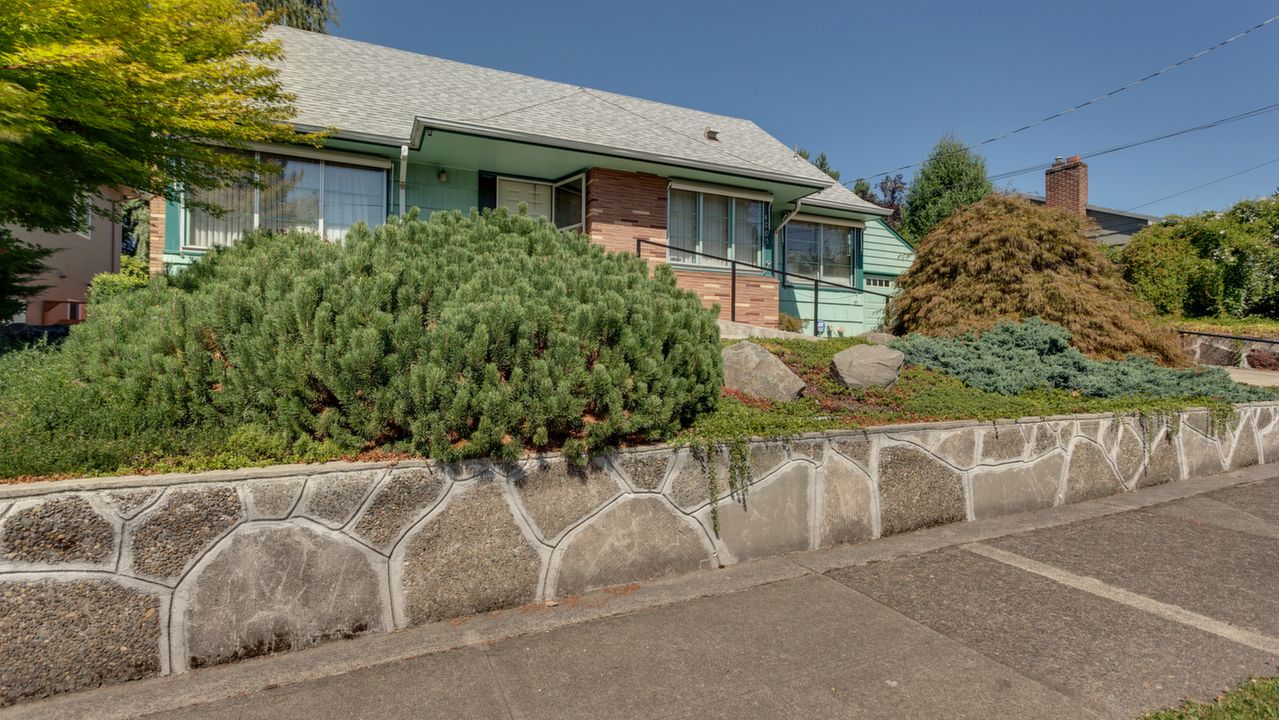 4005 SE Henderson St.,, Portland, OR, 97202 Scene 4