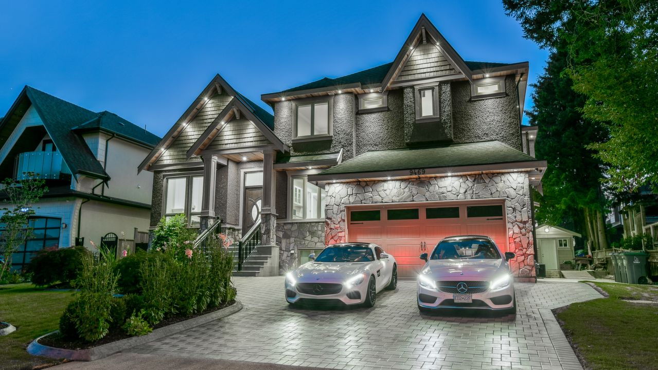 9469 159A St, Surrey, BC, V4N 2L8 Scene 1