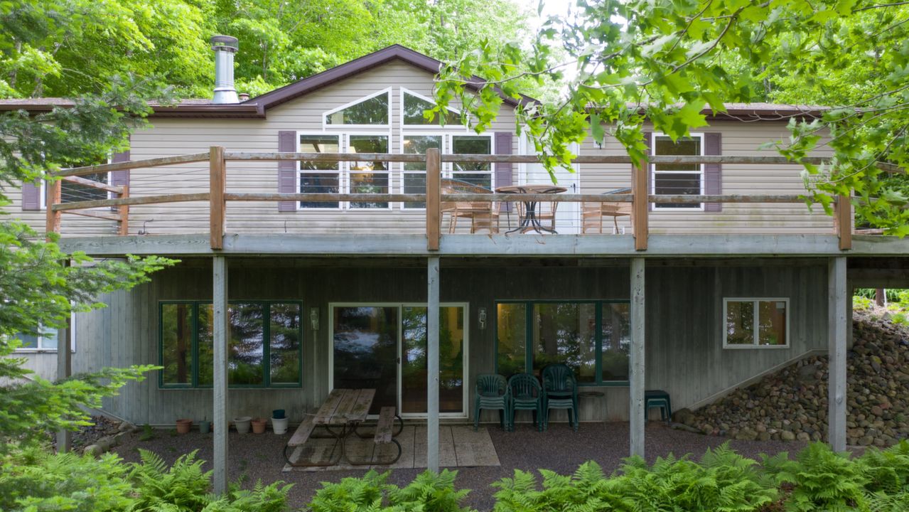 Call Jerry Annis @ (715) 892-2042