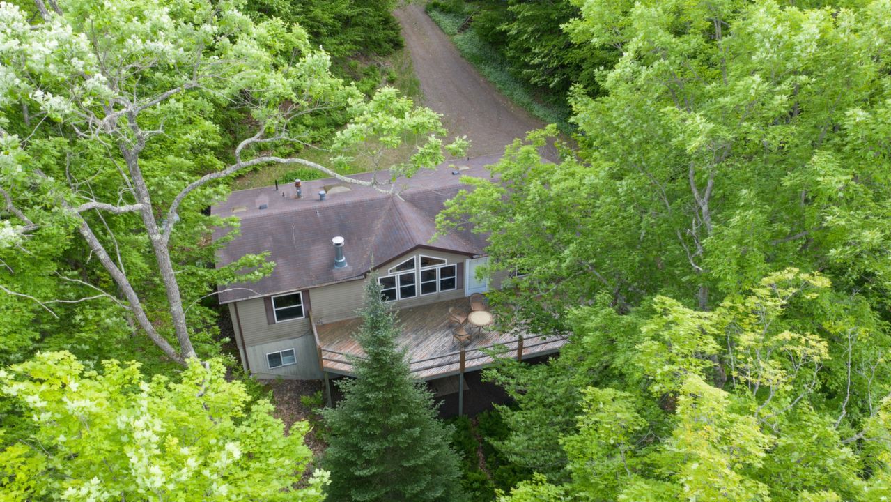 Call Jerry Annis @ (715) 892-2042