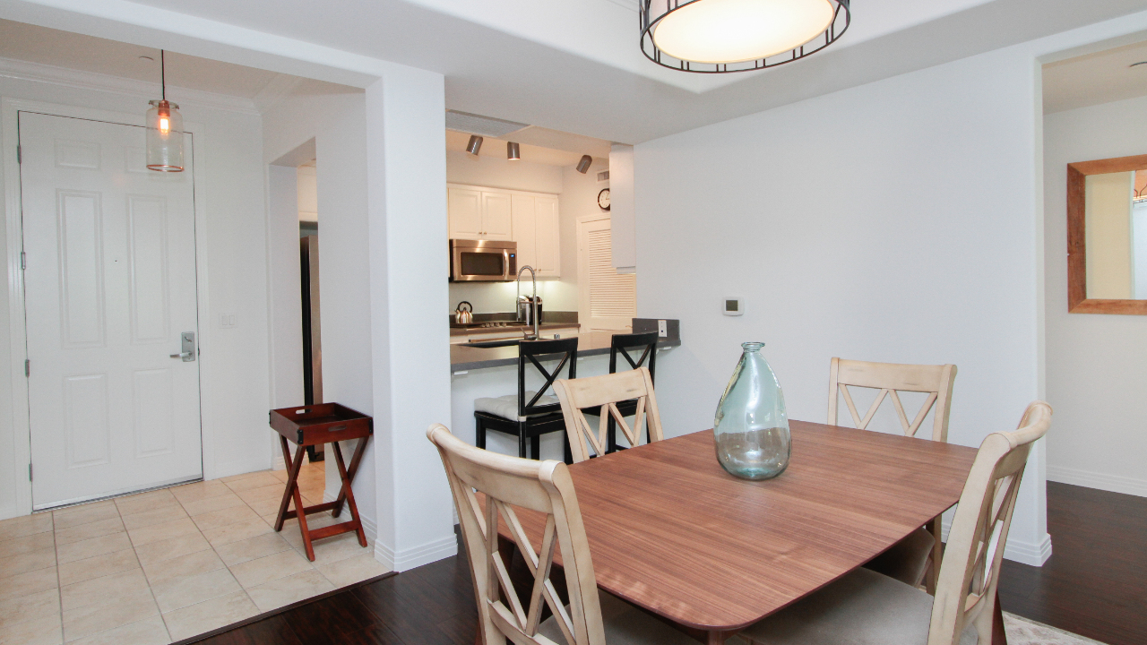 VRBO #845024, San Diego, CA, 92108 Scene 4