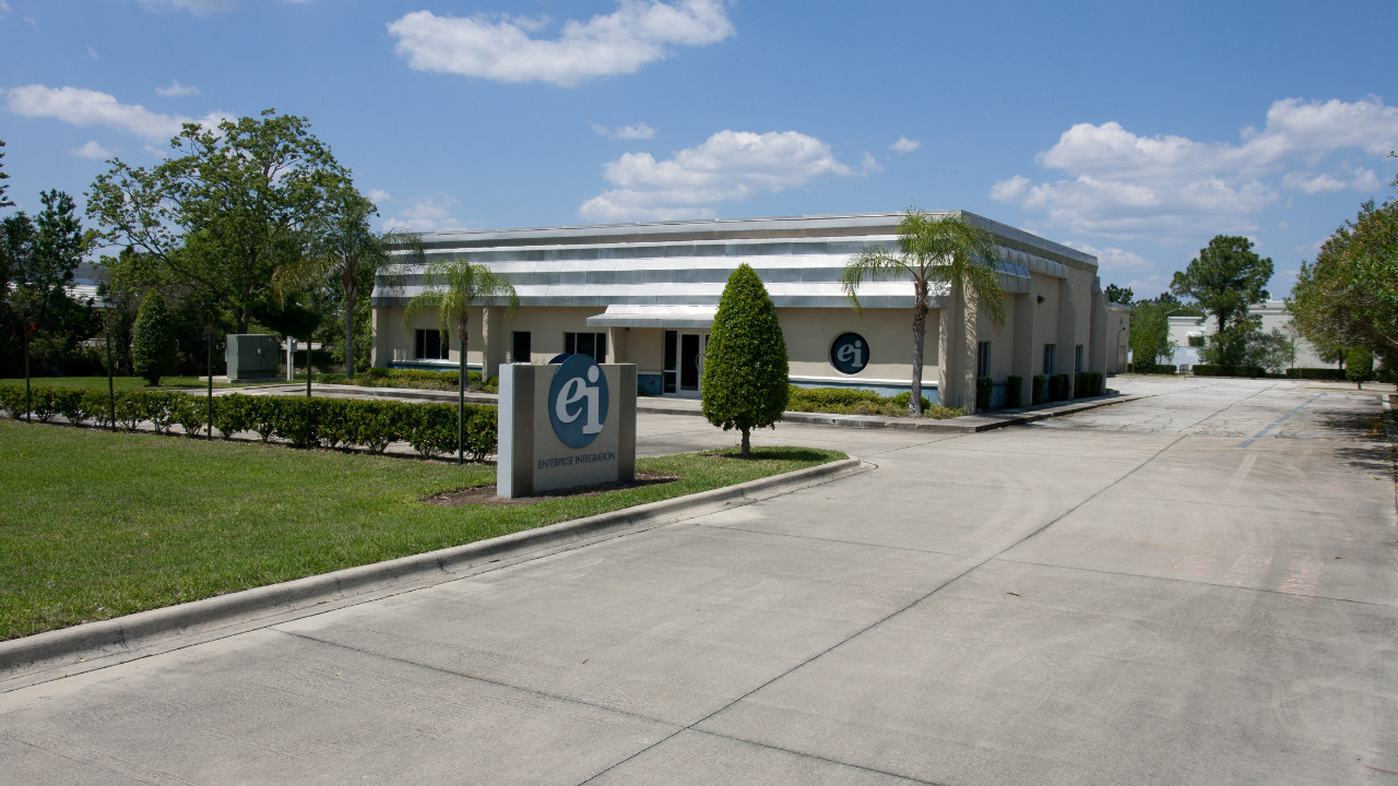 11737 Central Parkway (Day)