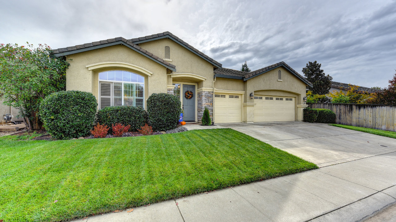 9582 Hickory Rail Way, Elk Grove, CA, 95624 Scene 2