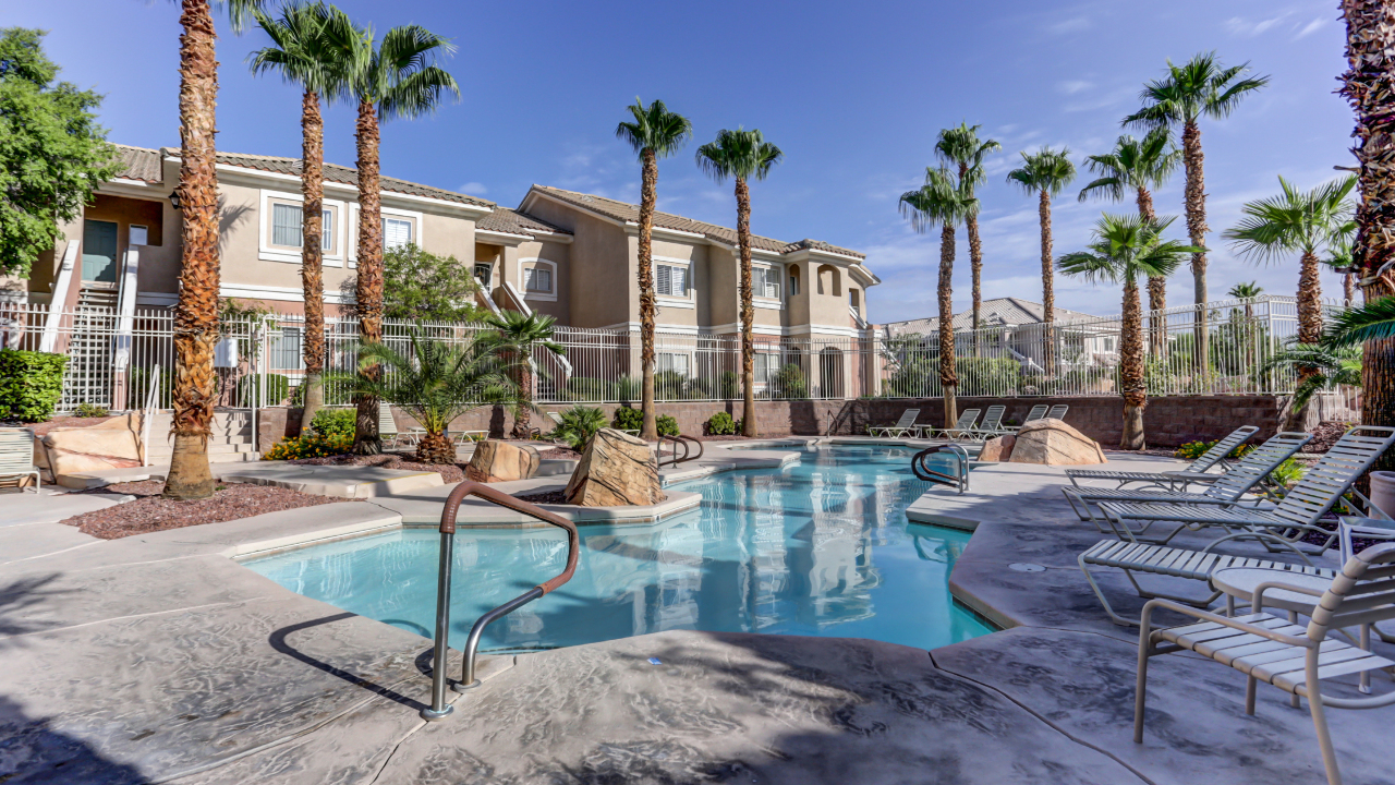 Condo 8 Silver Pines-1