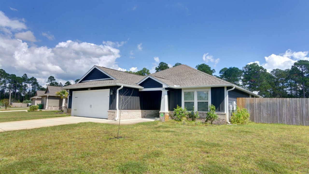 01_Front_03