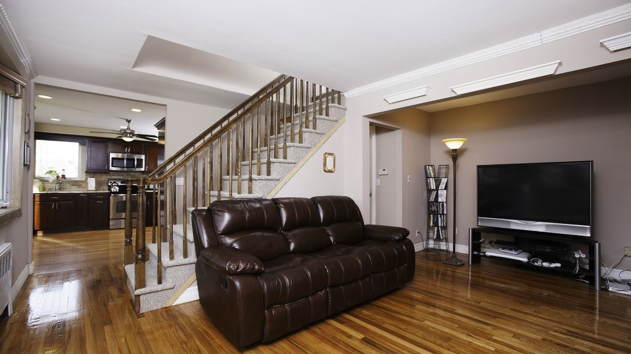 227 Cherokee Street, Ronkonkoma, NY, 11779 Scene 2