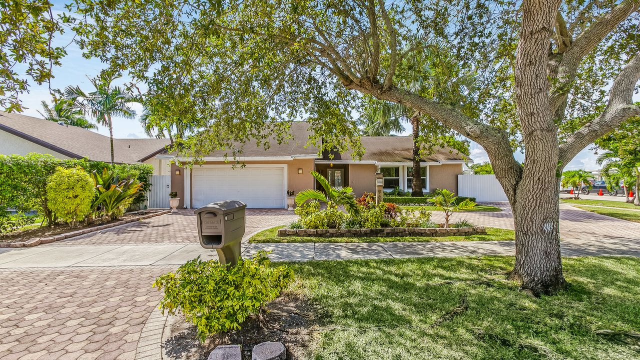 9602-SW-133rd-PL-01